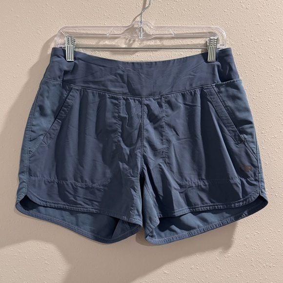 Outdoor Research Women’s Size Medium Astro Shorts 4” Inseam Stretch Outdoor Hike